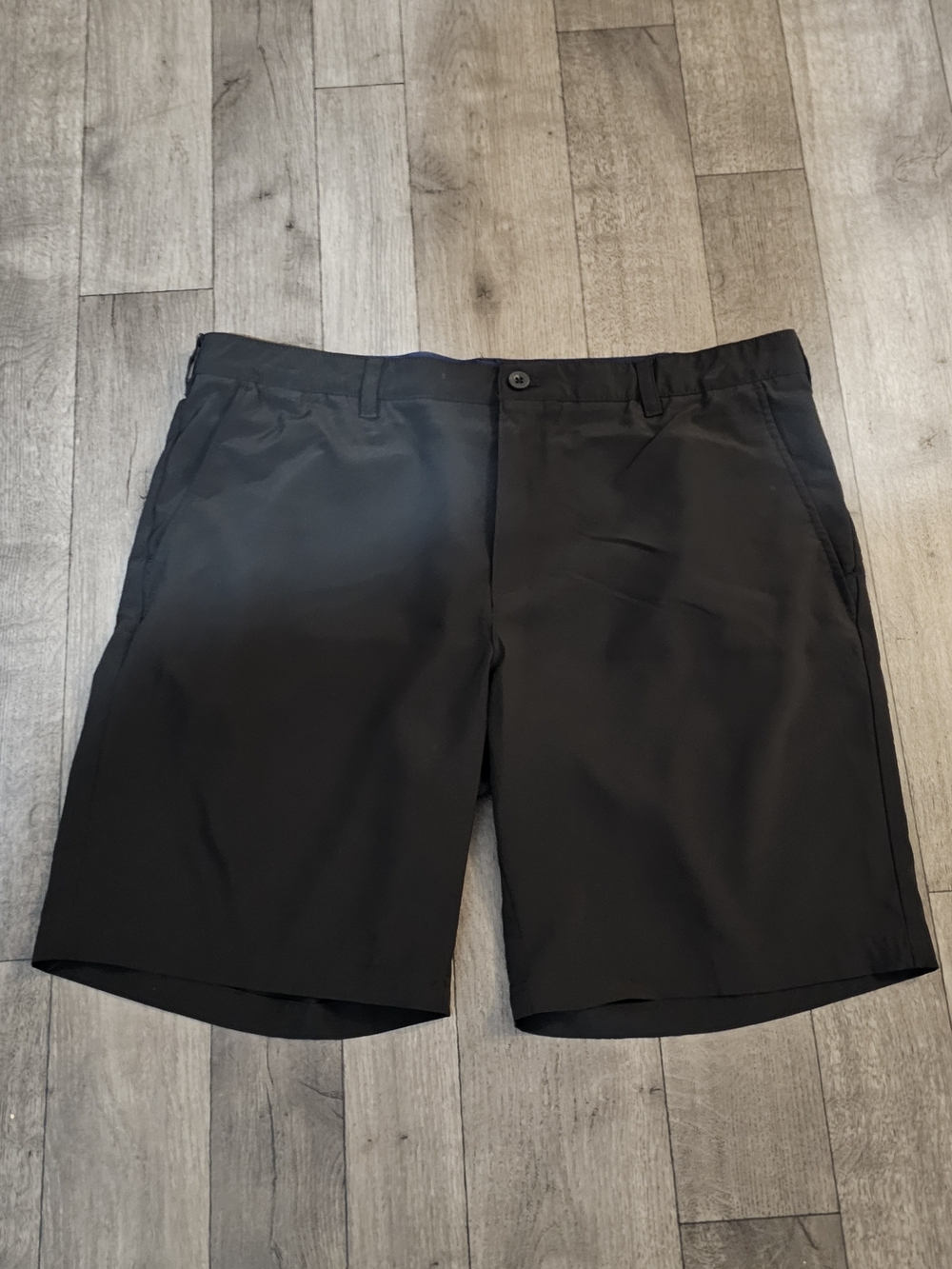 IZOD Golf Men’s Black Performance Golf Pants Size 40{Bx21}